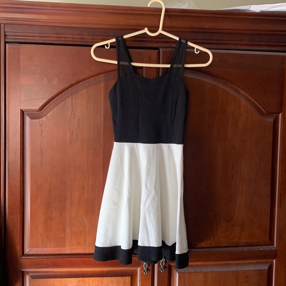Sallymiller couture Child Dress. Used once for 8th grade graduation. - Picture 1 of 4